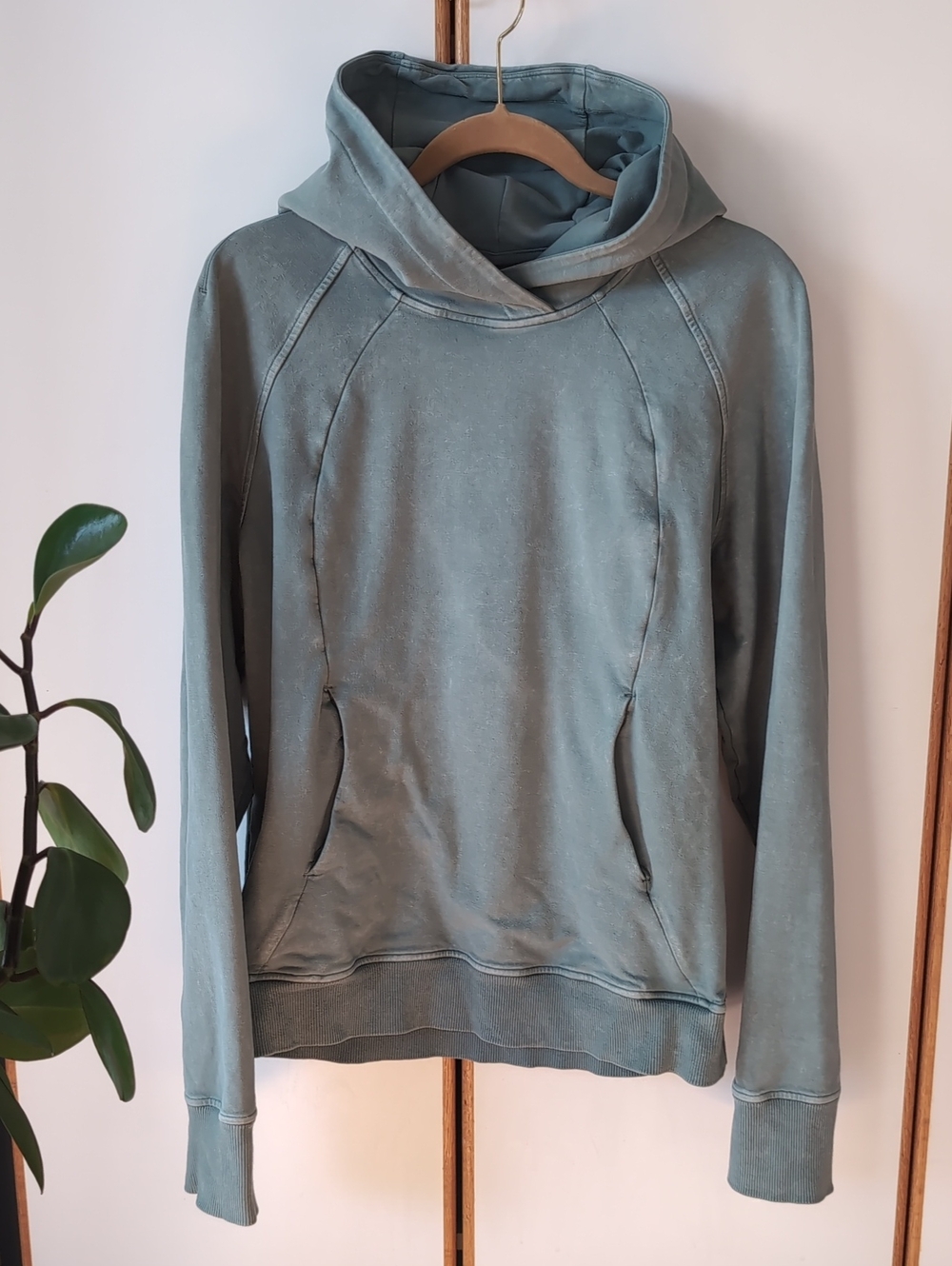 Lululemon Scuba Pullover Hoodie 6 Washed Tidewater Teal Green